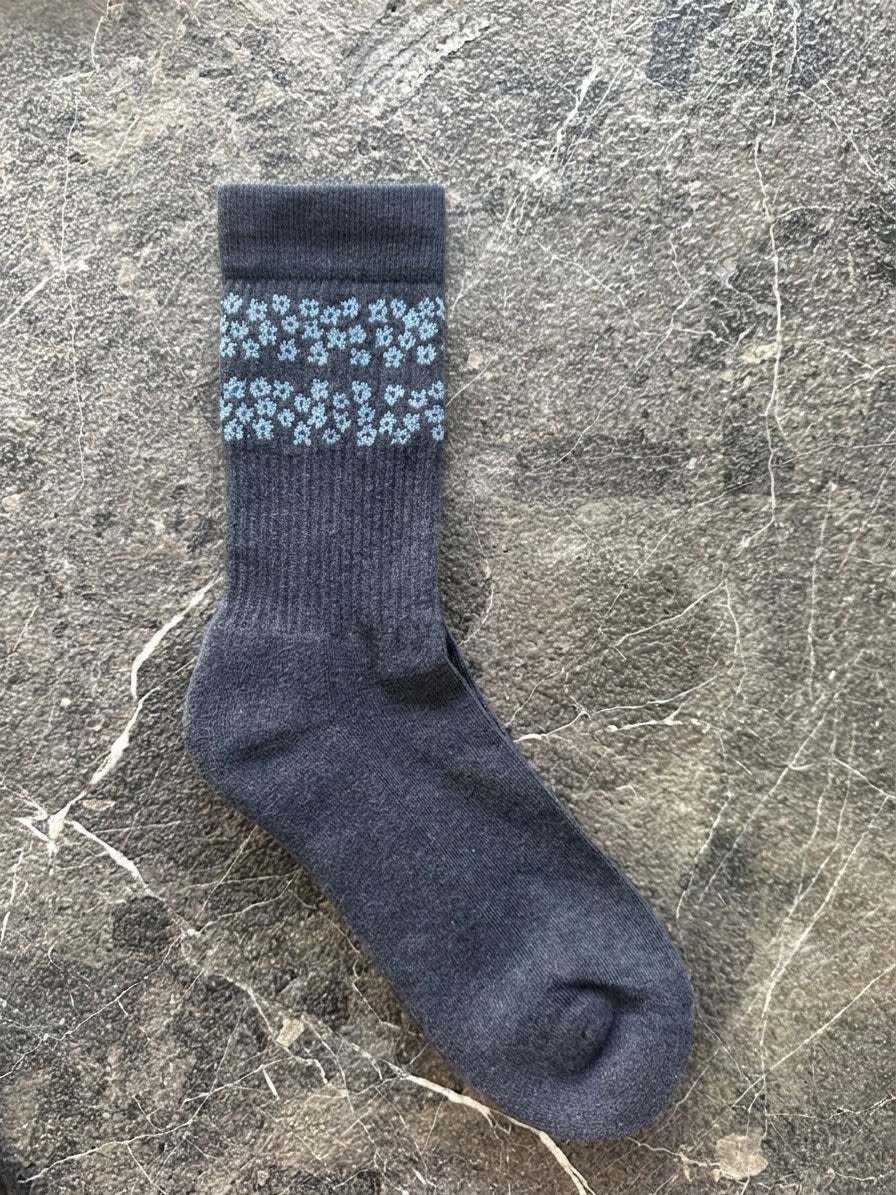 PRE ORDER -
Forget-Me-Nots Socks